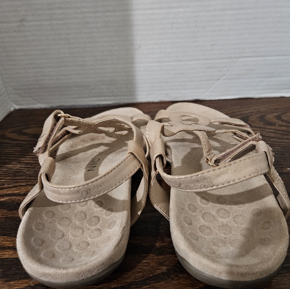 Vionics Sandals Great Condition Size 7 (Bin12) - Picture 3 of 6